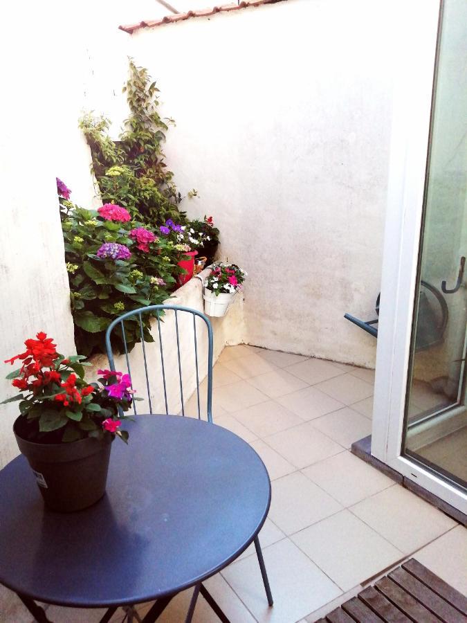 شقة Studio With Terrace In 17Th Century House بروج المظهر الخارجي الصورة